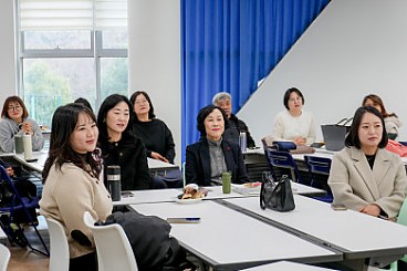 함께 배우고, 함께 나아가는 시간 - 2025년 하반기 ESD강사 간담회