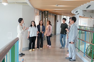 초등 교장 연수생의 세자트라숲 방문